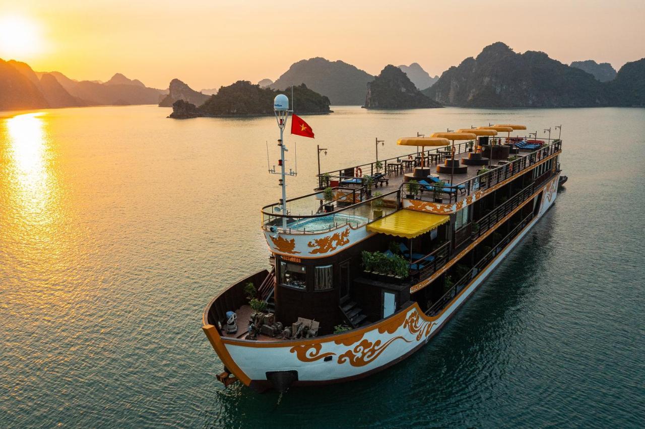 ホテル Nostalgia Halong Cruise ハロン エクステリア 写真