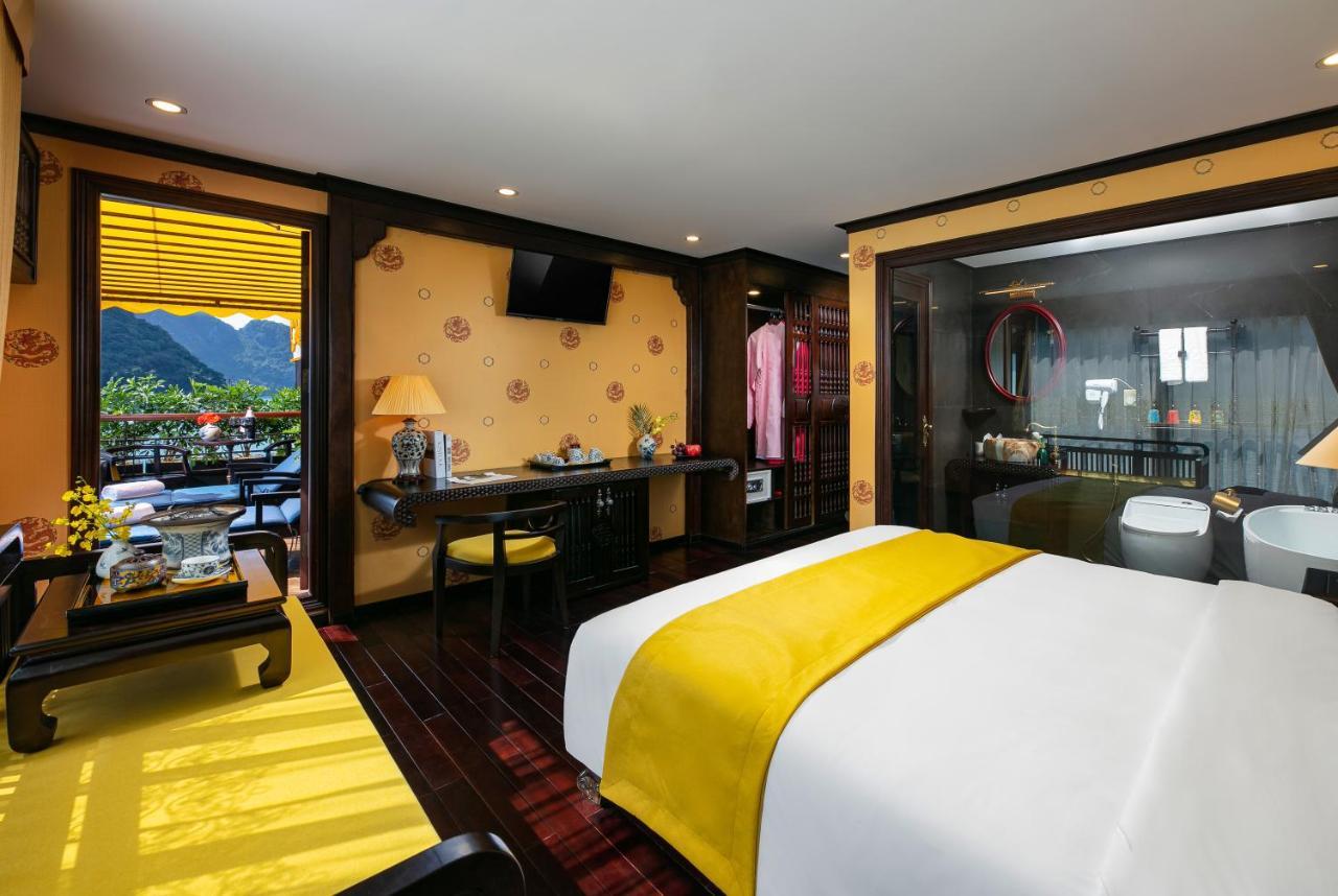 ホテル Nostalgia Halong Cruise ハロン エクステリア 写真