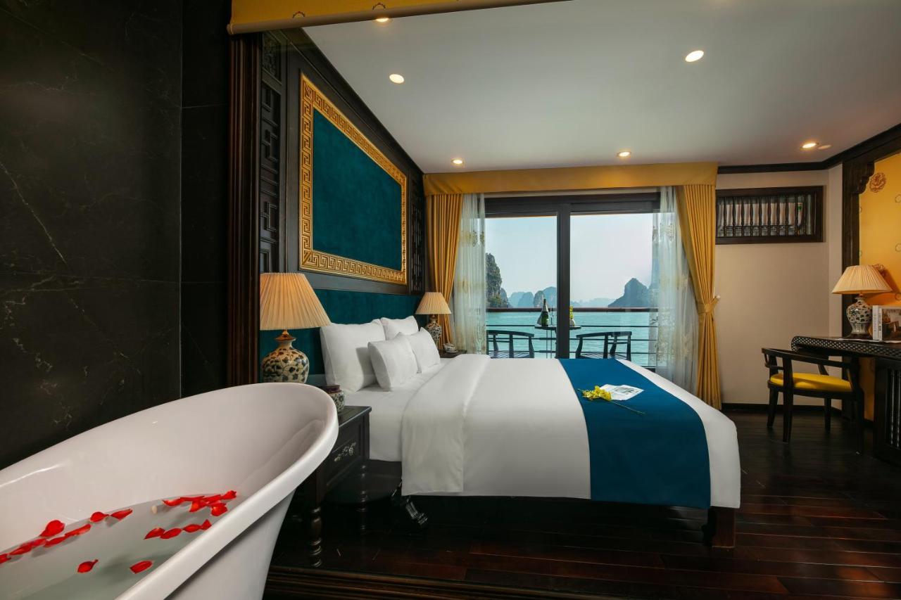ホテル Nostalgia Halong Cruise ハロン エクステリア 写真